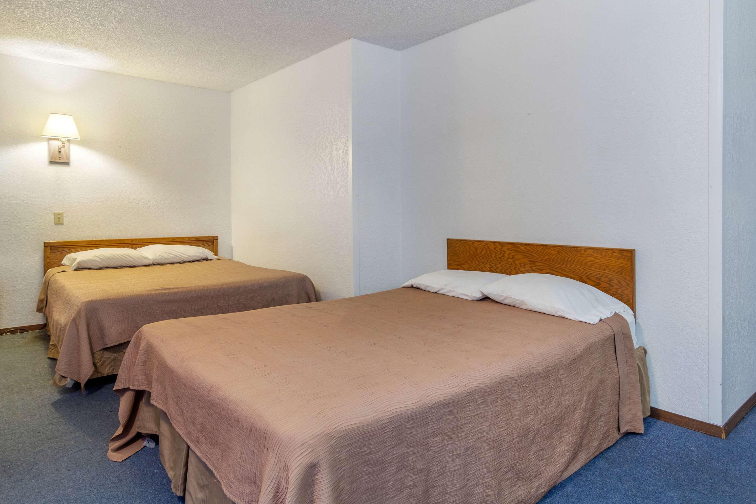 Motel 6 Brighton Co Denver Northeast Zewnętrze zdjęcie